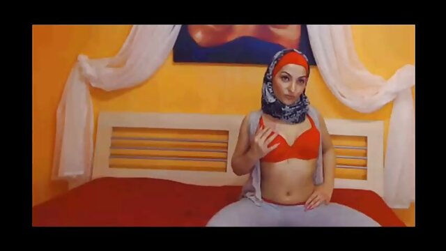 CFNM porno italiano con trama