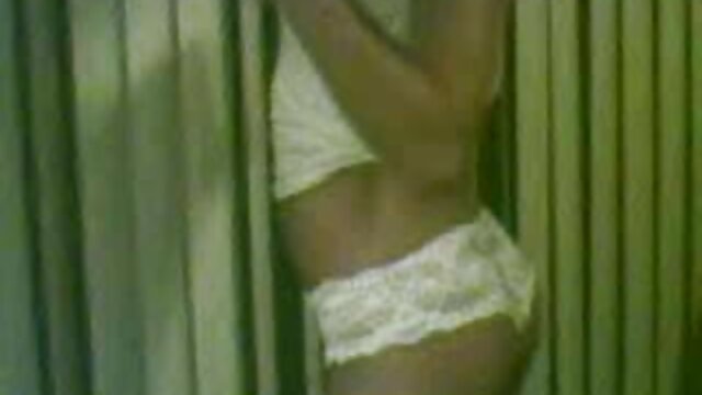 Lussuriosi Milf cerca i video hard con trama suoi giocattoli del sesso