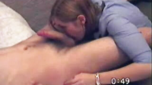 Enorme porn trama Tit Milf ottiene forato e riempire