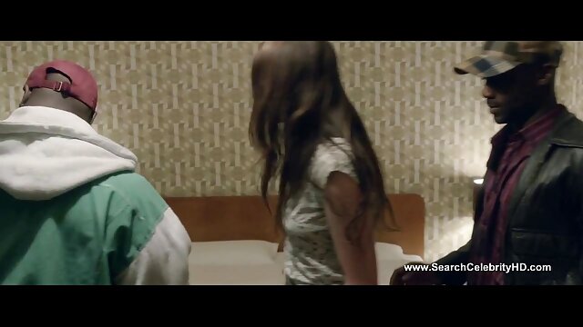 Dopo video porno con trama italiana il bagno è a trio