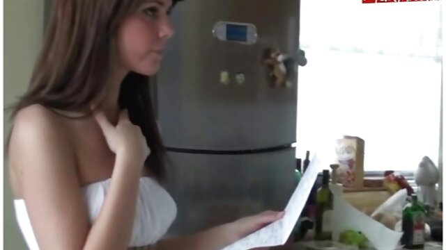 Bionda slut succhiare con gli amici marito porno trama italiana